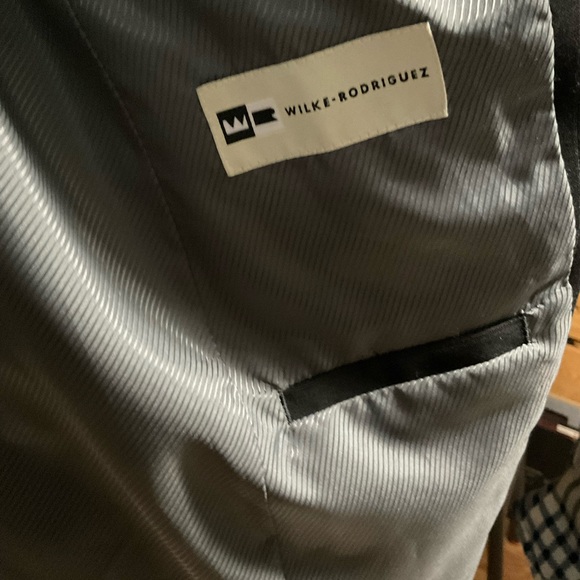 WILKE-RODRIGUEZ Moores Black Striped Suit Jacket 38S - Picture 4 of 5